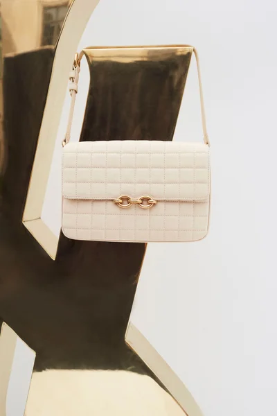 Look 22
